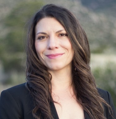 Maya Lessen, FNP